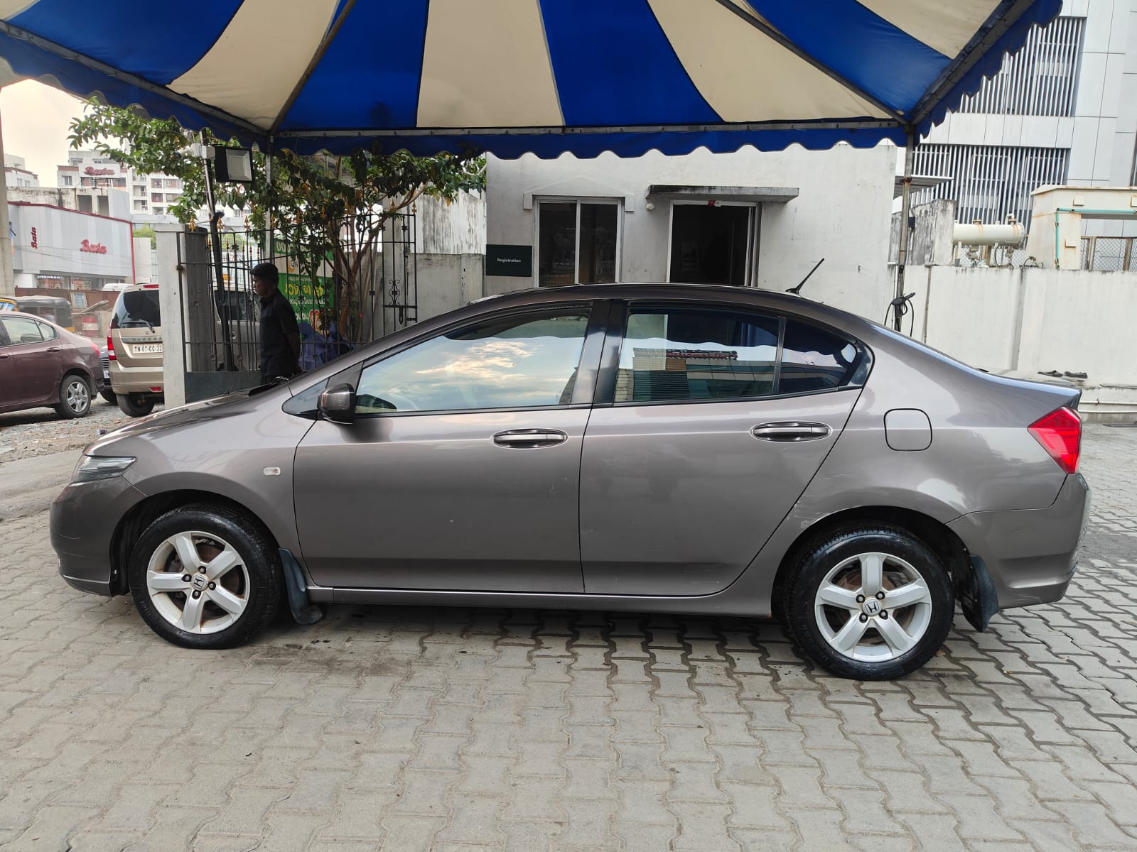 Honda City(2011-2014) 1.5 V Mt Inspire